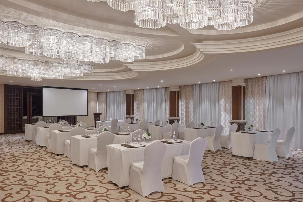 Crowne Plaza Riyadh Palace By Ihg Екстериор снимка