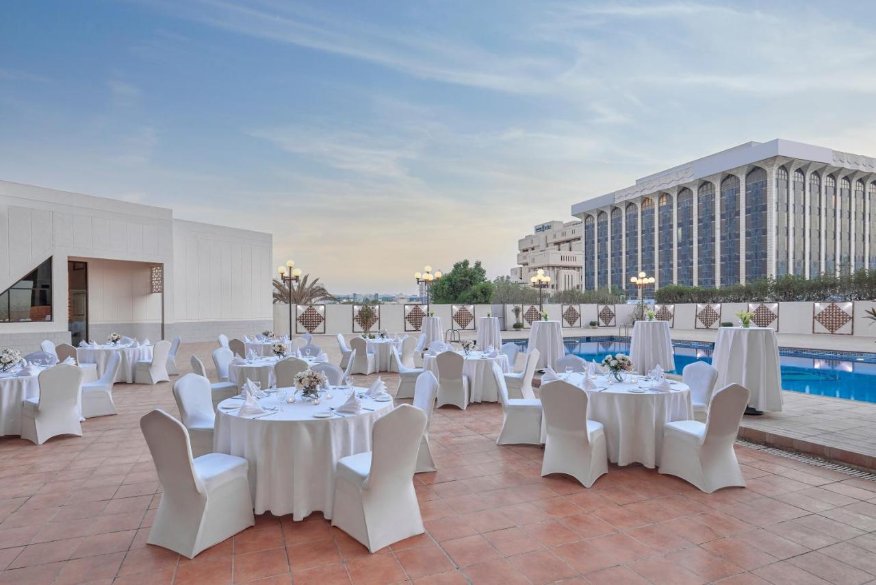 Crowne Plaza Riyadh Palace By Ihg Екстериор снимка