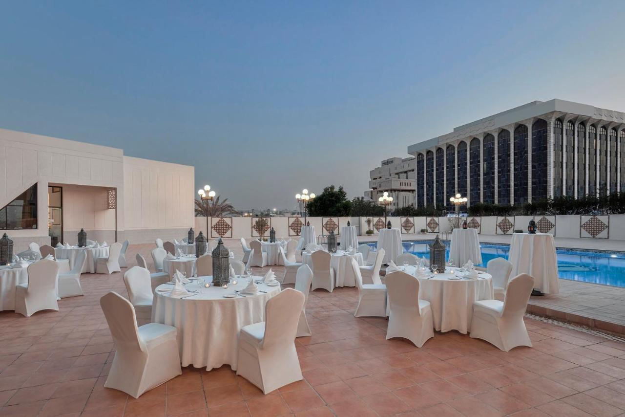 Crowne Plaza Riyadh Palace By Ihg Екстериор снимка