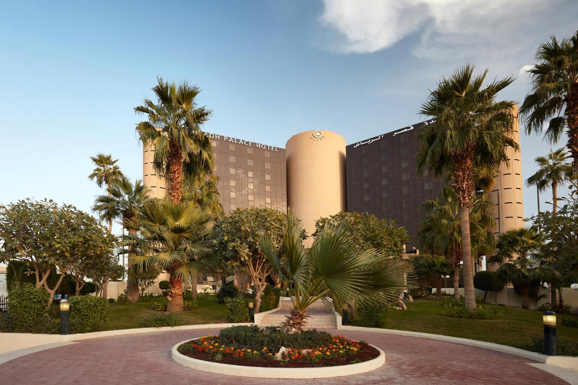 Crowne Plaza Riyadh Palace By Ihg Екстериор снимка