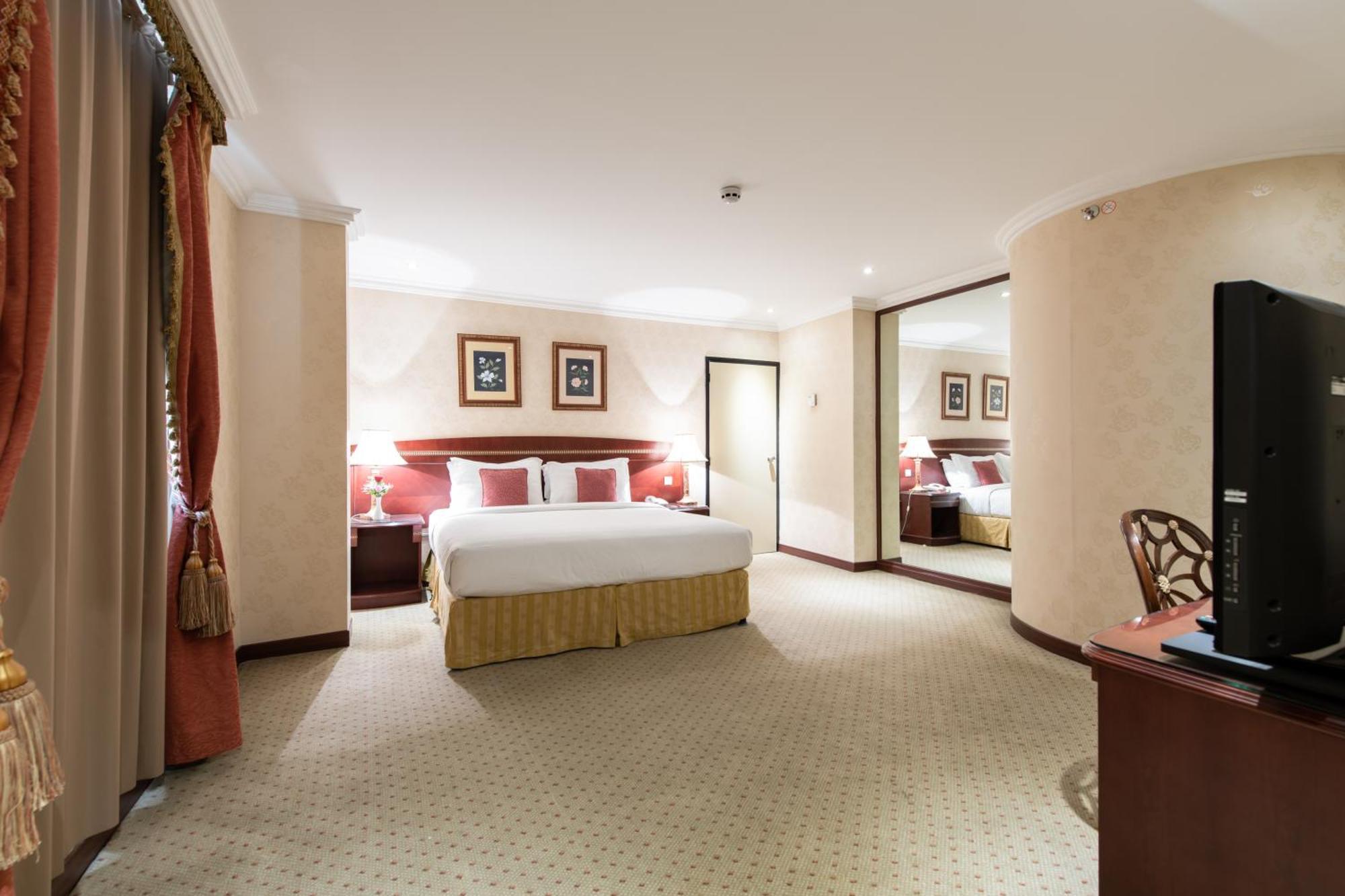 Crowne Plaza Riyadh Palace By Ihg Екстериор снимка